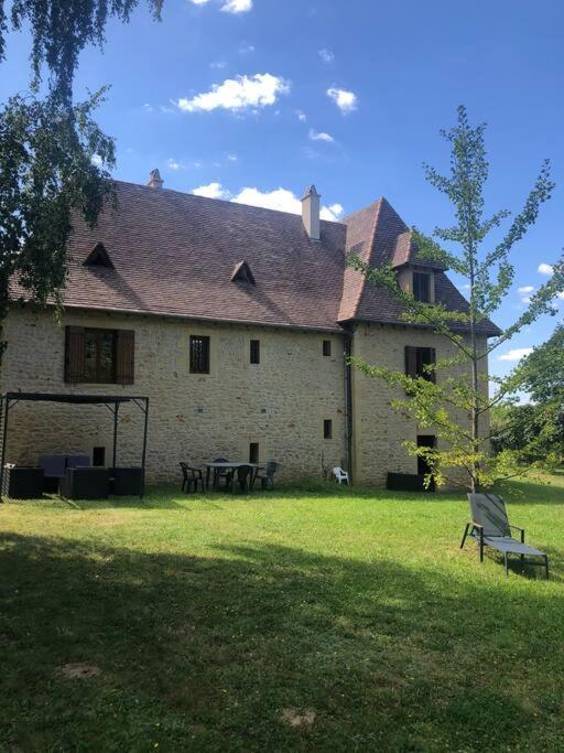 Grande Maison En Perigord A 10 Mn De Sarlat Marquay Luaran gambar